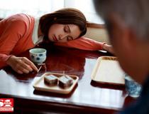 [SSNI-953]小岛南（小島みなみ ） 堕落的她