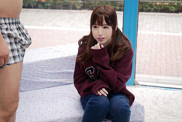 [320MMGH-033]18岁的体育大学一年级学生 