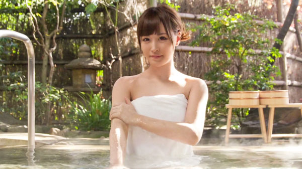 [326ONS-007] [NTR温泉]她是如此可爱和美丽 まや 