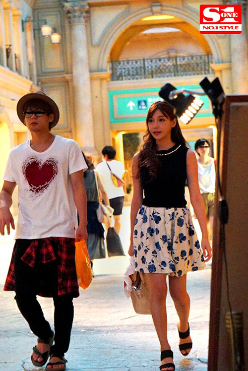 [SNIS-531]明日花绮罗（明日花キララ） 与搭讪师的偷拍现实 