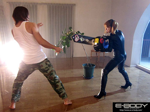 [EBOD-241]蒂亚（ティア） 蒂亚的御宅族 