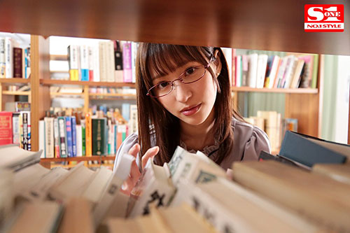 [SSNI-335]天使萌（天使もえ） 露出笑容的文学女子 