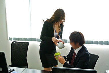 [TAMA-028]佐佐木明希（佐々木あき） 在我面前故意暴露的妻子 