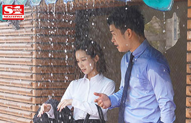 [SSNI-929]小岛南（小島みなみ） 倾泻了全部暴雨的黄昏 